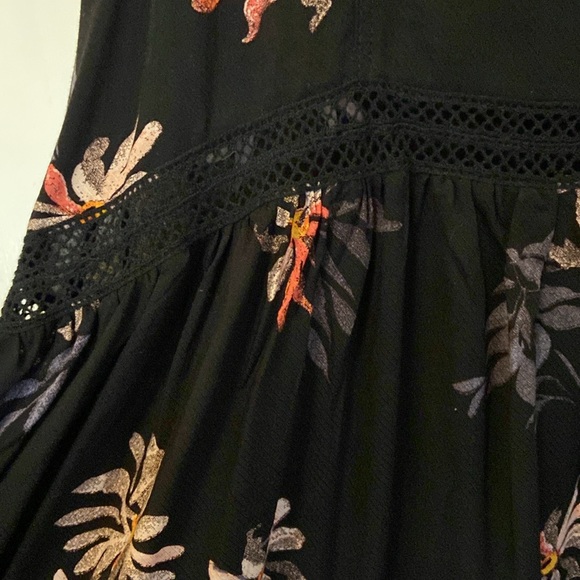 Gentle Fawn Sleeveless High-Low Tunic / Cover-Up - Picture 4 of 11